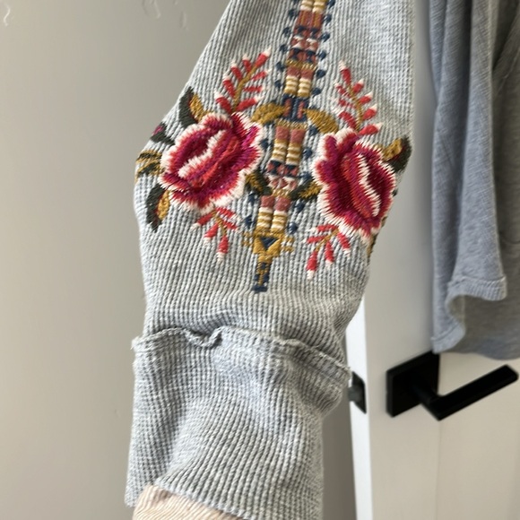 Johnny Was Axton Thermal Hoody - Picture 2 of 9